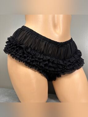 Torrid Black Rumba Ruffle Panty Size 4 Plus Size Pin Up Lingerie 4X Panties